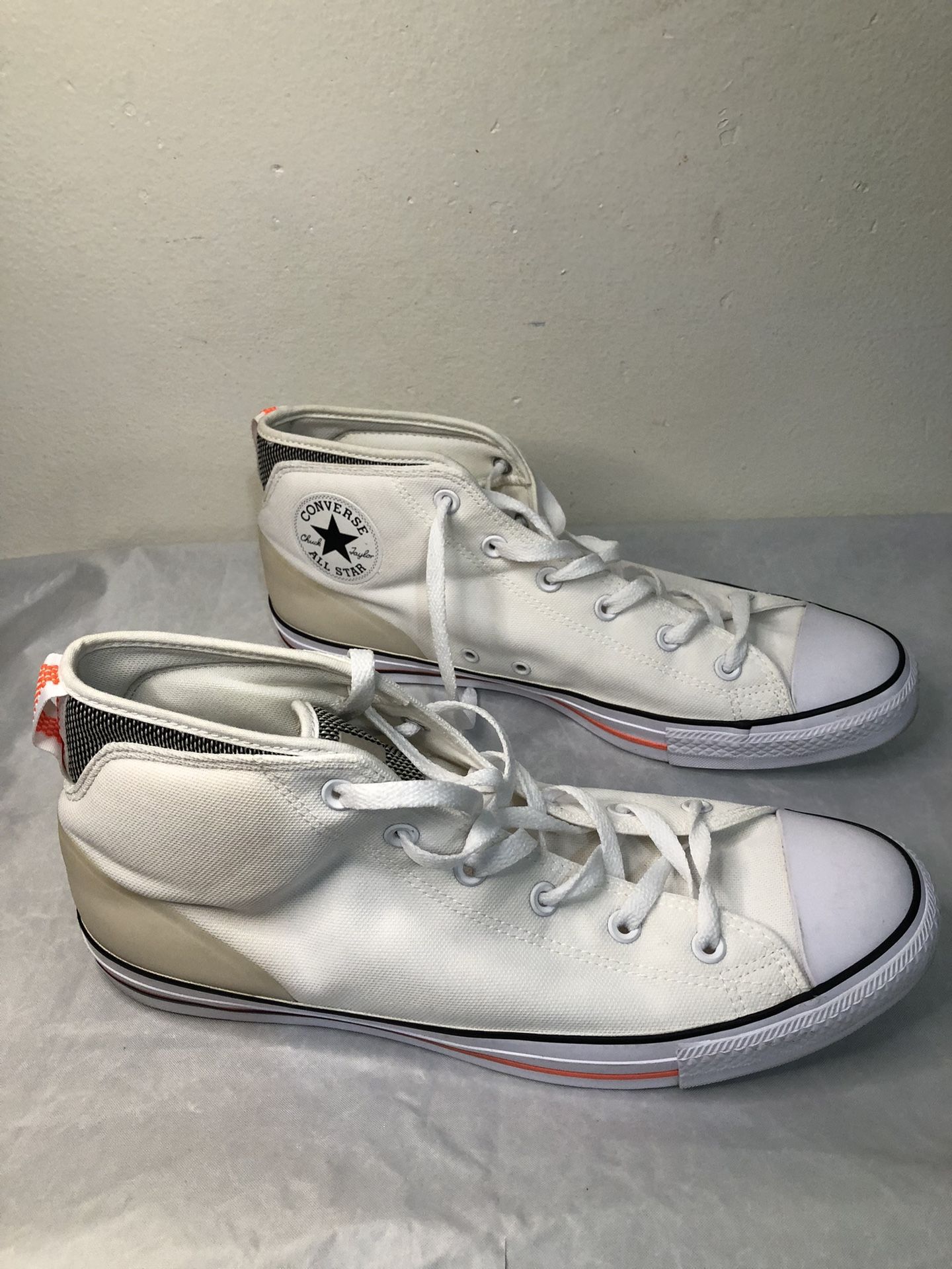 CONVERSE ALL STAR CHUCK TAYLOR HIGH TOP