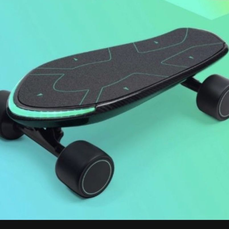 Spectra Pro Portable Intelligent Electric Skateboard