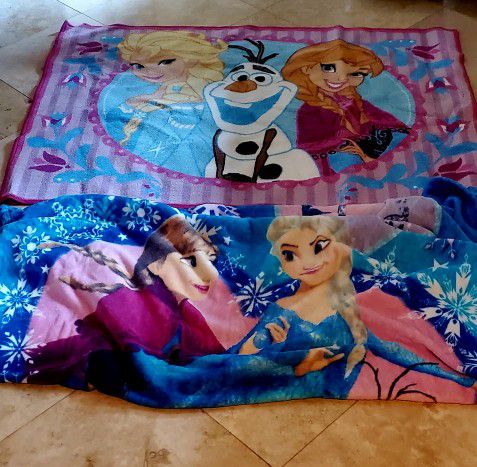 Frozen ELSA and ANNA rug and Blanket 