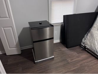 Insignia 3.1 Cu. Ft Compact Fridge  $200