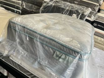 Twin regular pillowtop 🦖