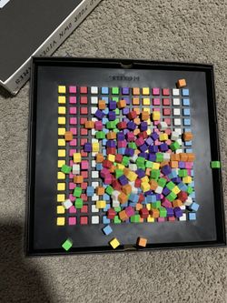 Bloxels toy