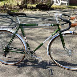 Vintage 1970s English 🇬🇧 Falcon Road Bike 