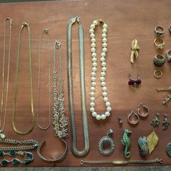 Assortment Of Jewelry!