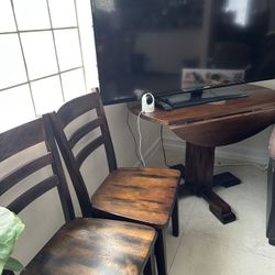 Dining Table Set- Good Deal 