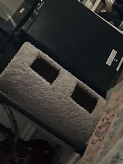 Cat tree post