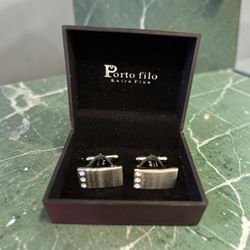 Cufflinks