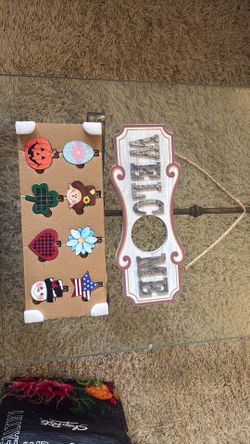 Welcome Sign -Interchangeable Seasons