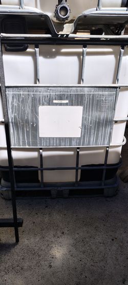 Water tanks clean