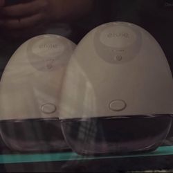 Elvie Breast Pump