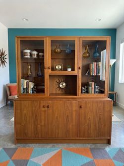 Mid century Danish teak hutch / sideboard