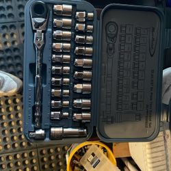 Blue Point Rachet Set