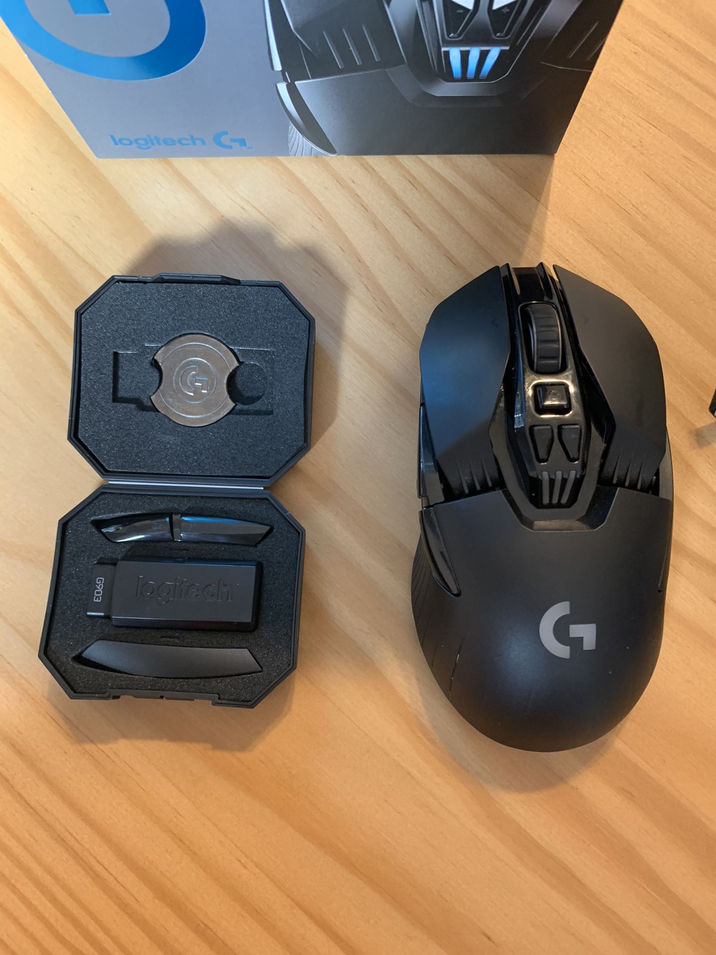 Logitech G903 Wireless Gaming mouse (like-new condition)