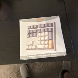 Tenkey Mechanical Number Pad, blue switches.