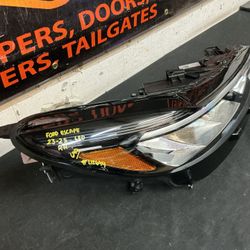 FORD ESCAPE 2023-2025 RH HEADLIGHT LED OEM