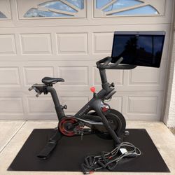 Peloton Bike Plus +