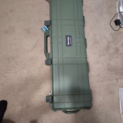Apache 9800 Gun Case 