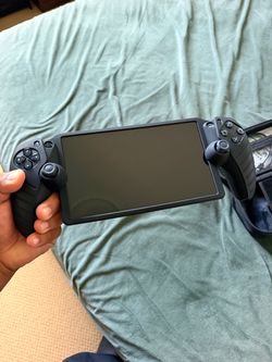 PlayStation Portal Midnight Edition
