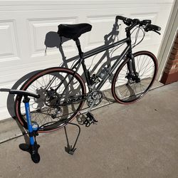 Specialized Sirrus Sport Bicycle