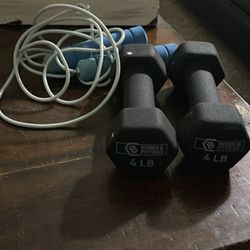4 LB set and jumping rope
