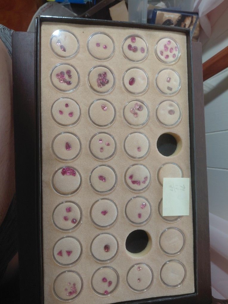 Pink Tourmaline Aprox. 87 Pieces, 