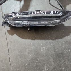 2019 2020 2021  Chevrolet Blazer  RH  Headlight Part 