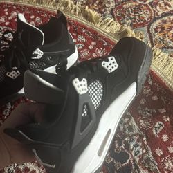 Jordan 4 White And Back 