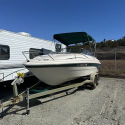 1999 Monterey 210 Montura CD