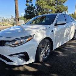 2019 Kia Optima 