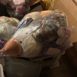 2 Garbage Bags Of Squishmelos 
