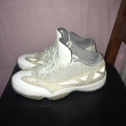 Jordan 11 Retro IE