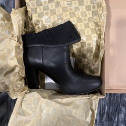 UGG Black Half Boots Size 10 By UGG