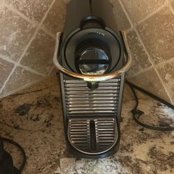 Nespreso Coffee Maker 