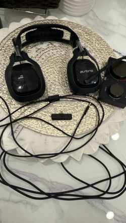 Astro A40s (Brand New Used 5 Times Been Sitting)