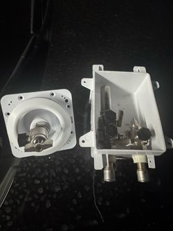 Washing Machine Outlet Box with Valve
