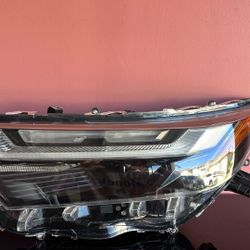 2022-2024 TOYOTA RAV4 LEFT DRIVER SIDE HEADLIGHT FULL LED OEM