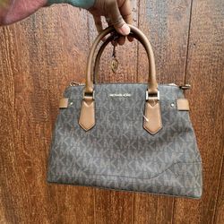 Micheal Kors Bag 