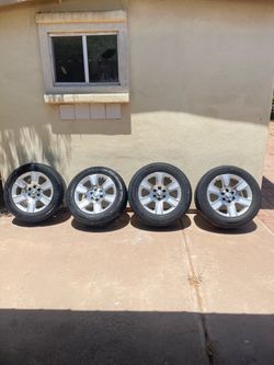 Chevy Silverado 20s wheels