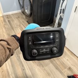 2015 Jeep Renegade Radio