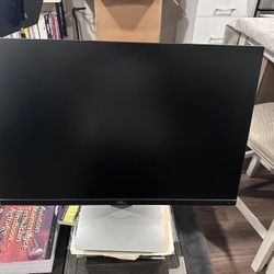 Dell Ultra Sharp 24 Inch Monitor