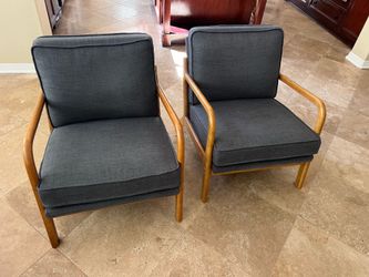 2 lounge chairs for sale