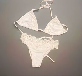 White Bikini
