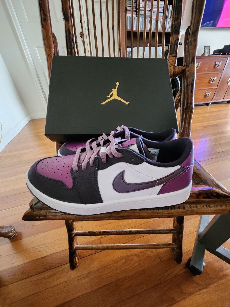 Air Jordan 1 Golf NRG LOW purple Smoke White Size 8.5 Air Jordan 1 Golf NRG LOW purple Smoke White Size 8.5