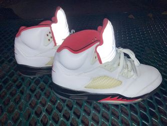 Jordan 5 Retro “Fire Red” DA1911-102 US Size 11