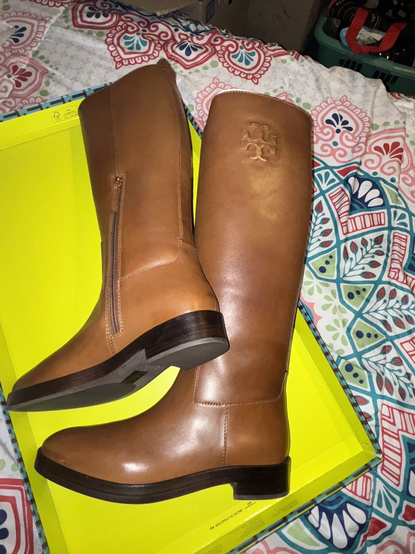 WOMANS TORY BURCH THE RIDING BOOT, MILANO MEZZO CALF SIZE 8