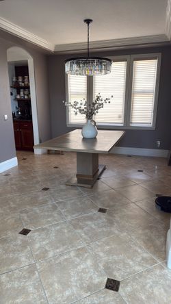 Zgalleria Dining Room Table $500