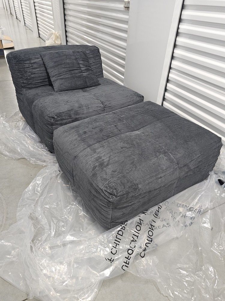 Single Compression Sofa With Ottoman