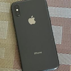 iPhone X  , 256GB  , Unlocked   for all Company Carrier ,  Excellent Condition  Like New