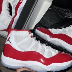 Cherry 11s Size 9,5,5.5