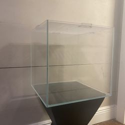 13 x 13 Glass Aquarium Cube With Lid
